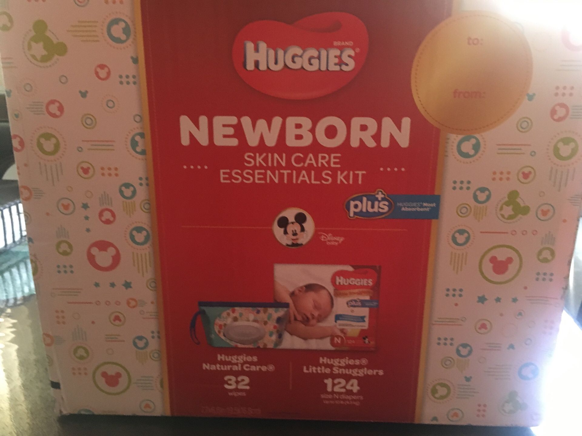 Huggies newborn diapers 124 count