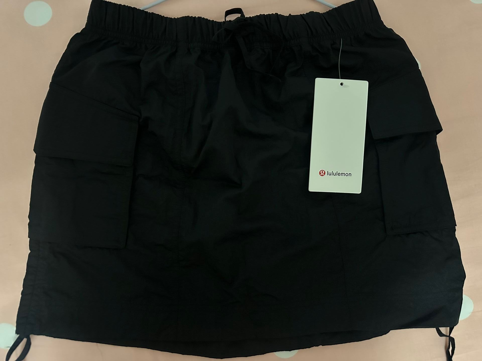 Lululemon Nylon Cargo Mini Skirt size:M