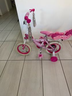 Huffy Disney Princess kids bike