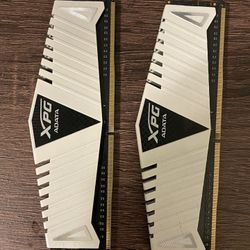 8GB DDR4 RAM XPG 