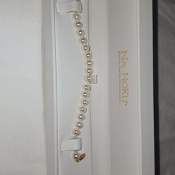 Pearl Necklace And Bracelet 