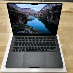 🚀 MacBook Pro M3 – Like New! High-Performance, Low Price 🚀 Price: $1,350 (Firm)
