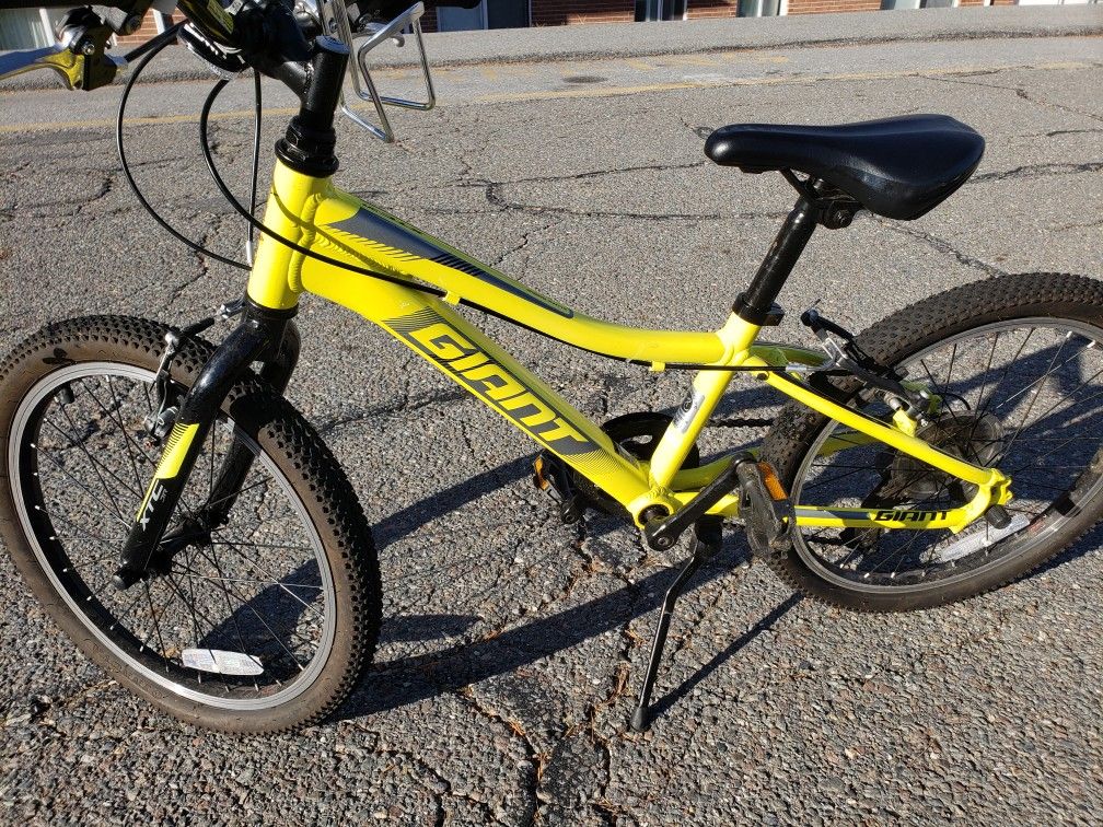 Giant XTC Jr