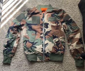 Alpha Industries MA-1 Bomber Jacket in camo, size XS