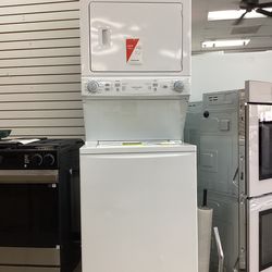 3.9 cu. ft. Washer AND 5.6 cu. ft. Gas Dryer Combo in White