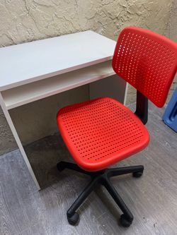 Red Swivel Desk Chair - Local Delivery for a Fee - See My Items