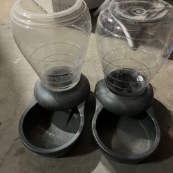 Dog/Cat Food And Water Dispensing Bowls