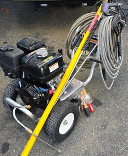 Commercial Pressure Washer  All Aluminum 4000 psi 3.5 gpm Honda GX390 No Low Ball Offers. PRICE IS FIRM !! LIKE NEW. Pick up in Burien Yes Available