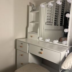 White Dressing Table W/ Drawers 