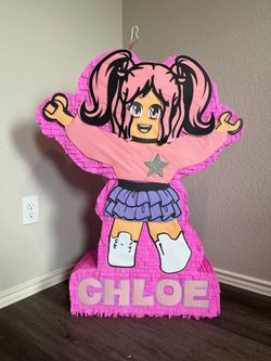 Piñatas And More