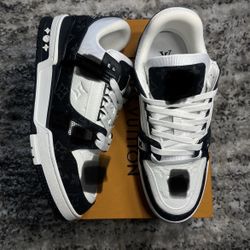 Zapatos estilo diseñador