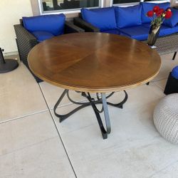 Franklin 45” Dining Table 
