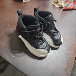 Jordan Retro 12 Size 8c