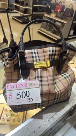 Burberry purse