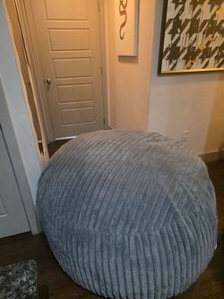 Lounge & co Jumbo large lounger bean bag Gray