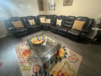 Sectional couch
