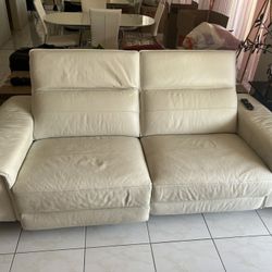 Two-seat Cream Recliner Couch 