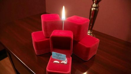 Sterling Silver(Rose-gold) Moissanite Huggy Earrings 