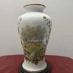 Franklin Porcelain Limited Edition 1982 Autumn Glen Vase By Peter Banett W/Stand
