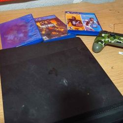 PS4 With Games 