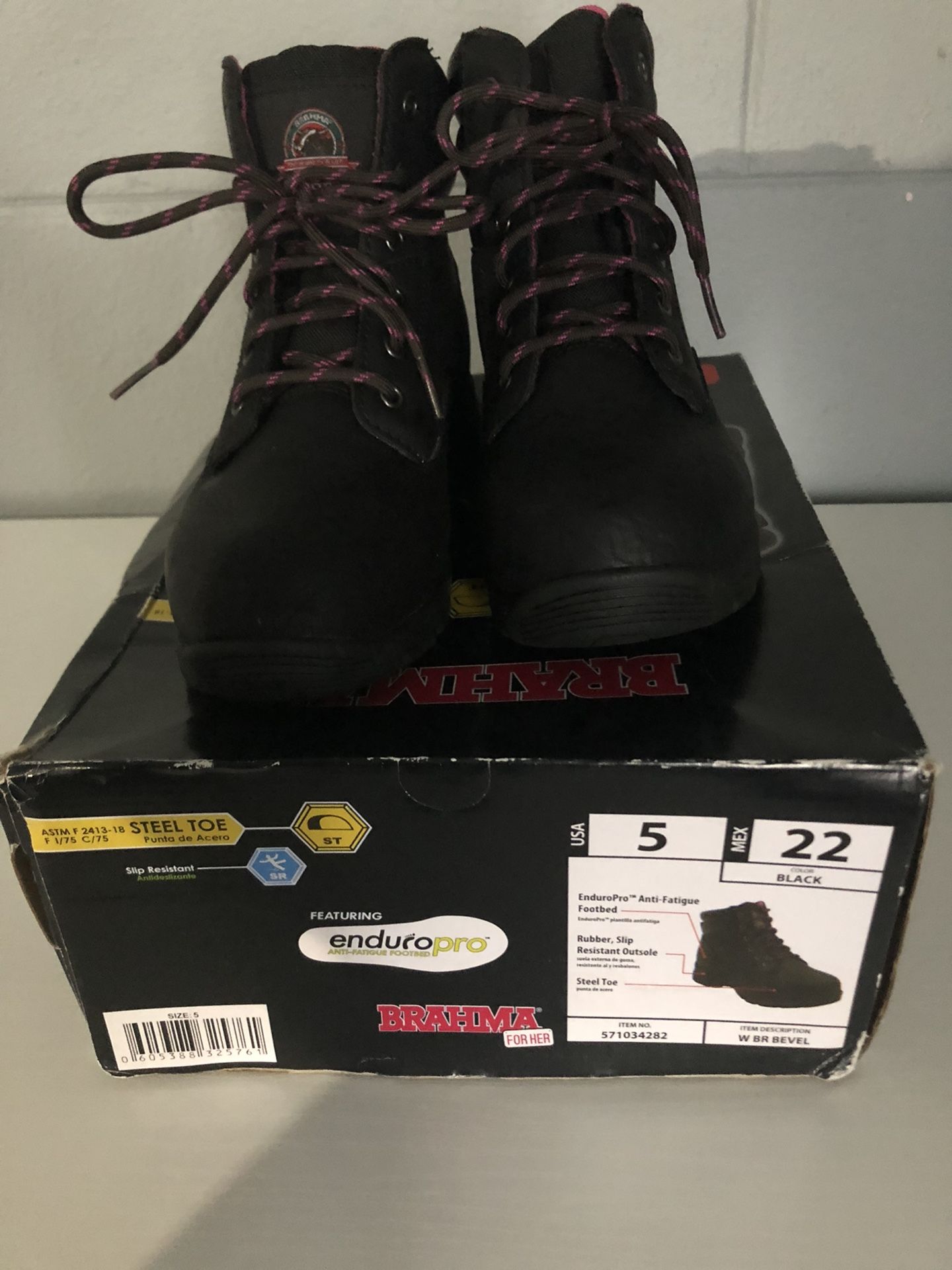 Nice Black and Pink size 5 boots