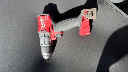 Milwaukee Fuel Cordless Hammer Drill (Tool Only)