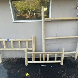 Wood Header And Footer 
