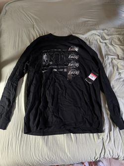 Nike LA Lakers Black Long Sleeve Shirt