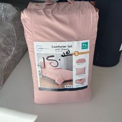Pink Comforter Set With Sheets T/T XL