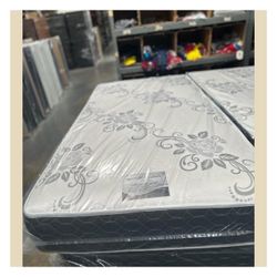 Twin size mattress / Colchon
