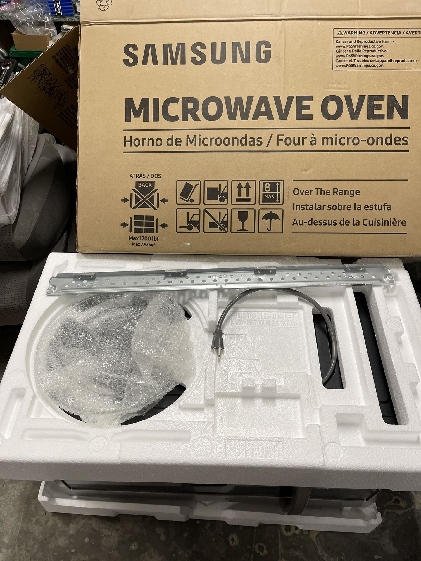 Over Range Samsung Microwave 