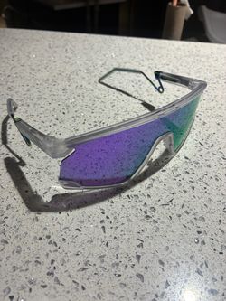 Oakley bxtr sunglasses! %100 authentic
