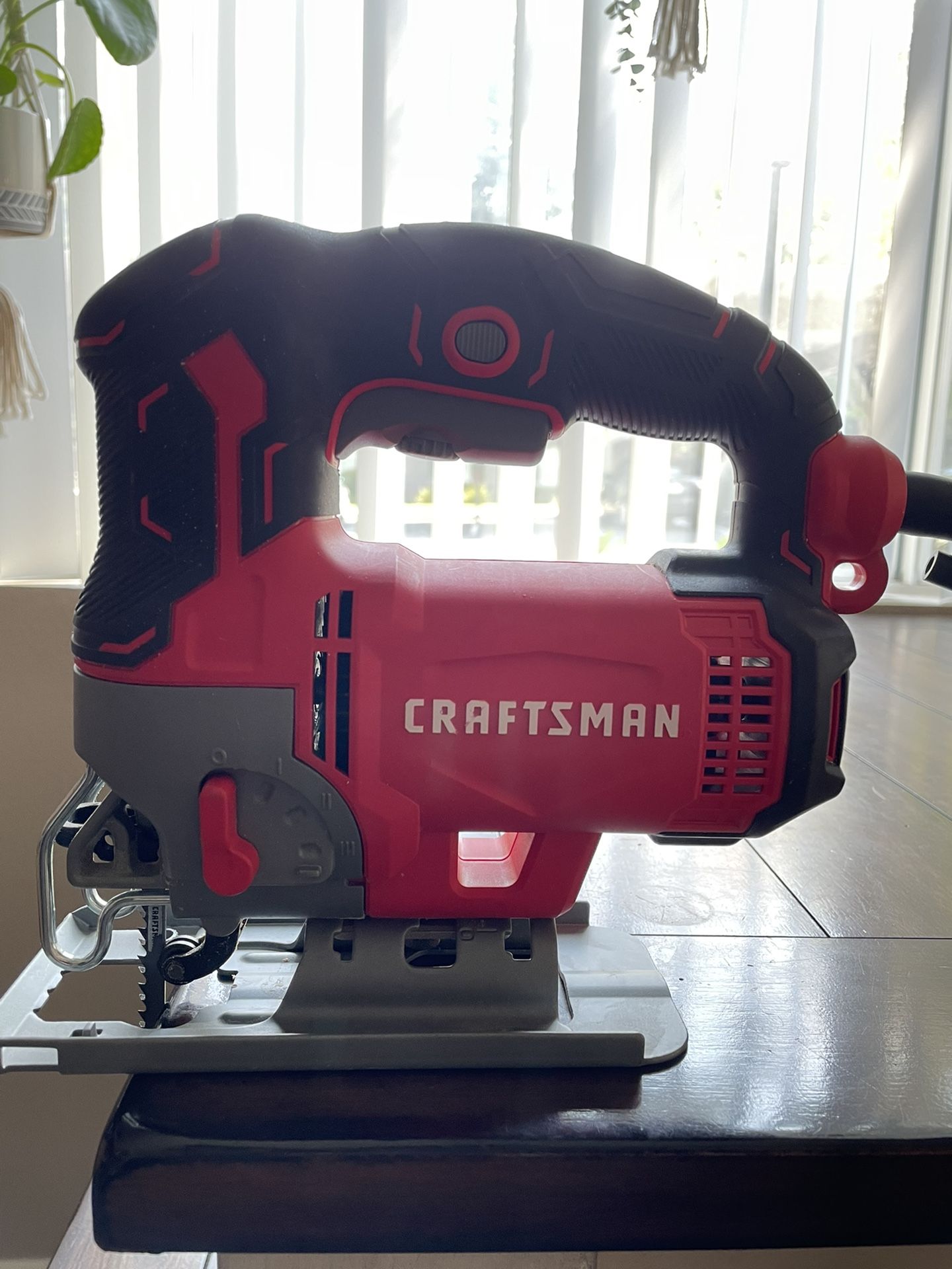 Craftsman 6amp Corded Jig Saw