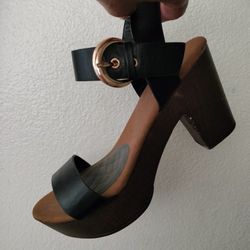 Heels $10 New 