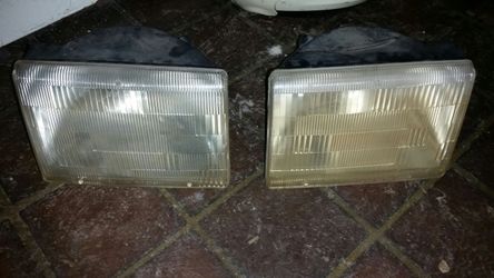 96 Jeep grand cherokee headlights