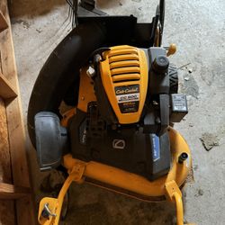 Club cadet Cc 600