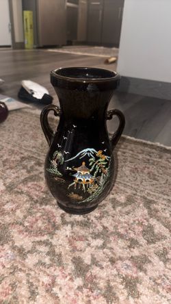 Japanese Vase 