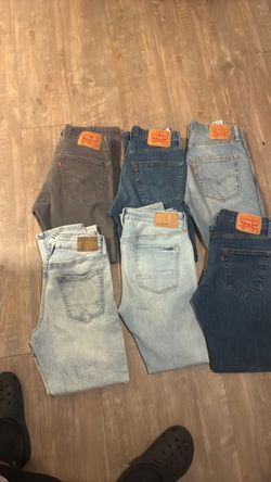 Lot of 6 Levi's Jeans Various Washes