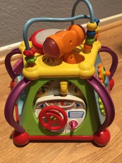 Baby busy toy