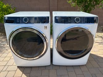 GE - Washer And Dryer (Electric) - Excellent Condition