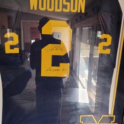 Autograph Charles Woodson Jersey 