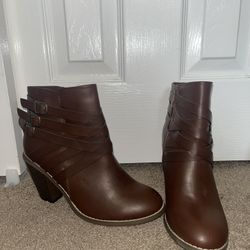 JG ANKLE BOOTIES