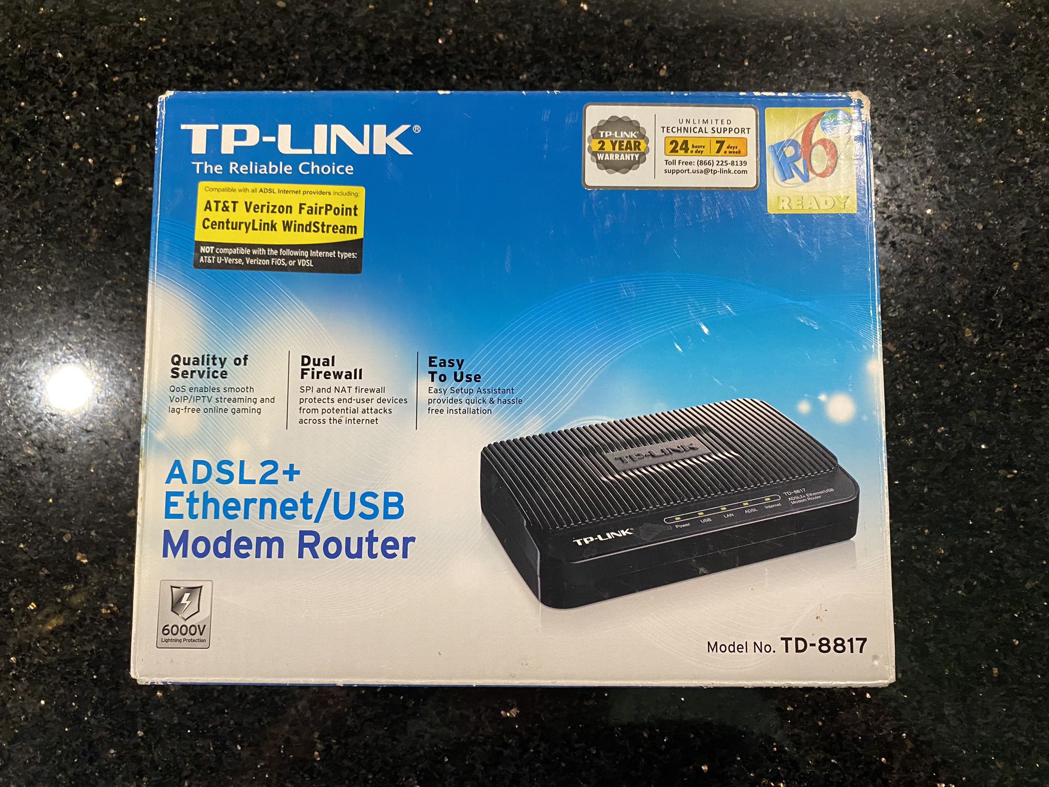 TP-LINK ADSL2+ Ethernet/USB Modem Router TD-8816