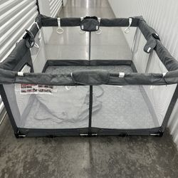 Baby Playpen / Portable Play Yard