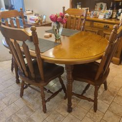 Antique Mid Century Modern Dining Room Table - Fits Up To 6 