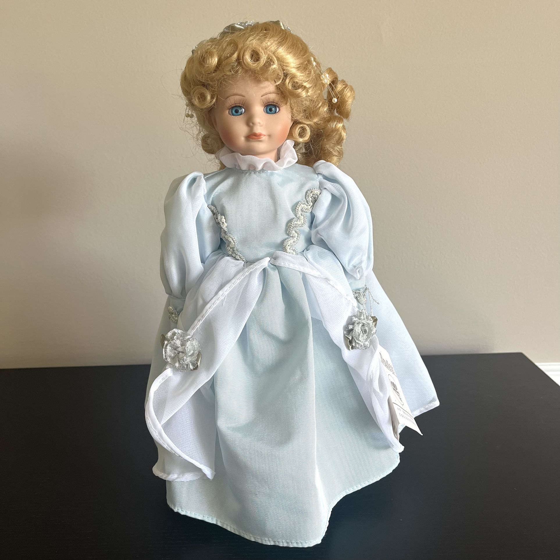 Bradleys Cinderella Collectible Porcelain Doll Limited Edition 13in BIC 2010