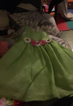 Girls dress