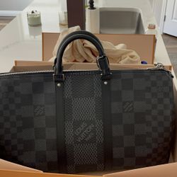 Louis Vuitton Duffel Bag - Damier Graphite - clothing