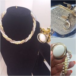 Beautiful Vintage Avon Choker and Brooch Pearls set, unique style of 3 colors of pearls. #771
