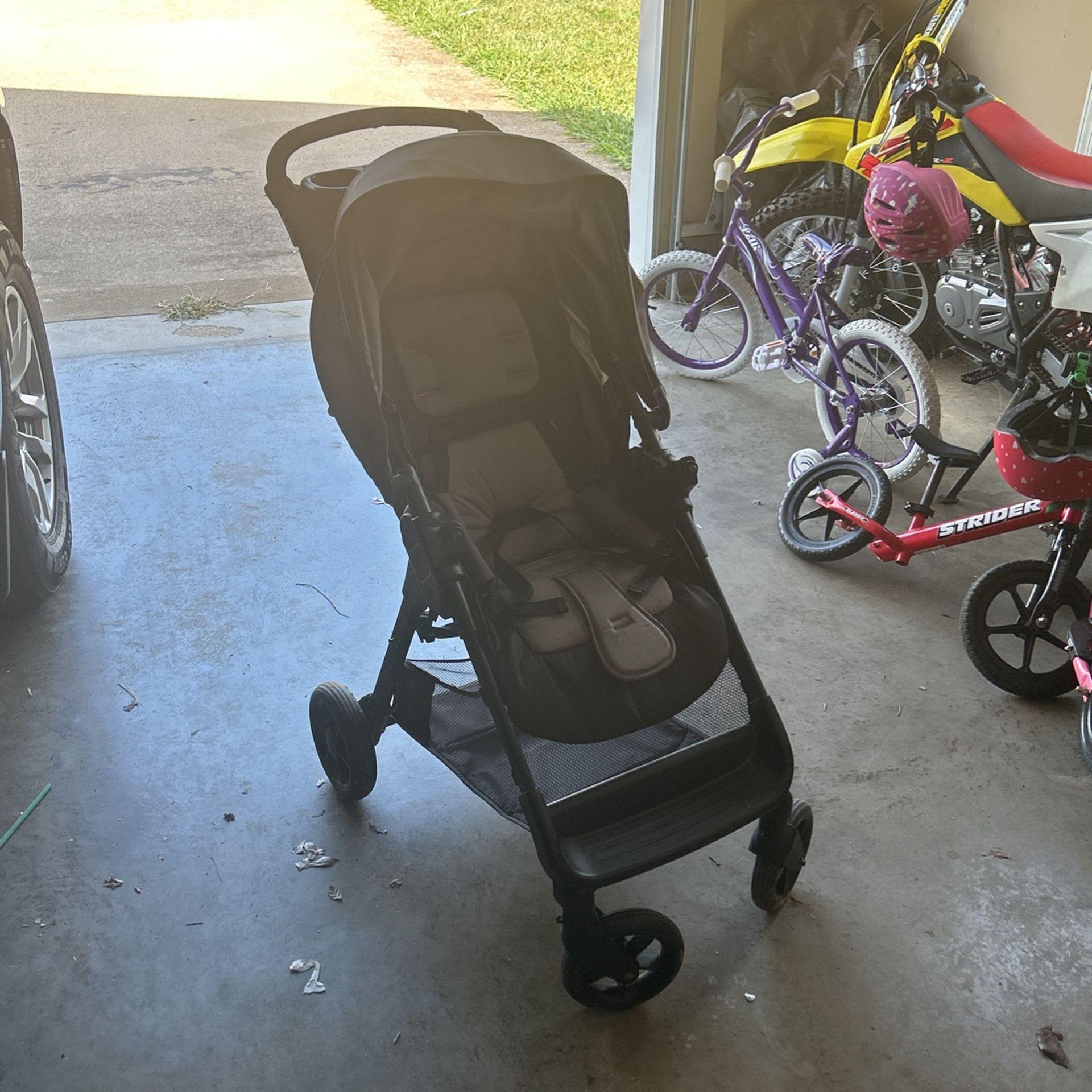 FREE Safety 1st Stroller And Carseat Bundle